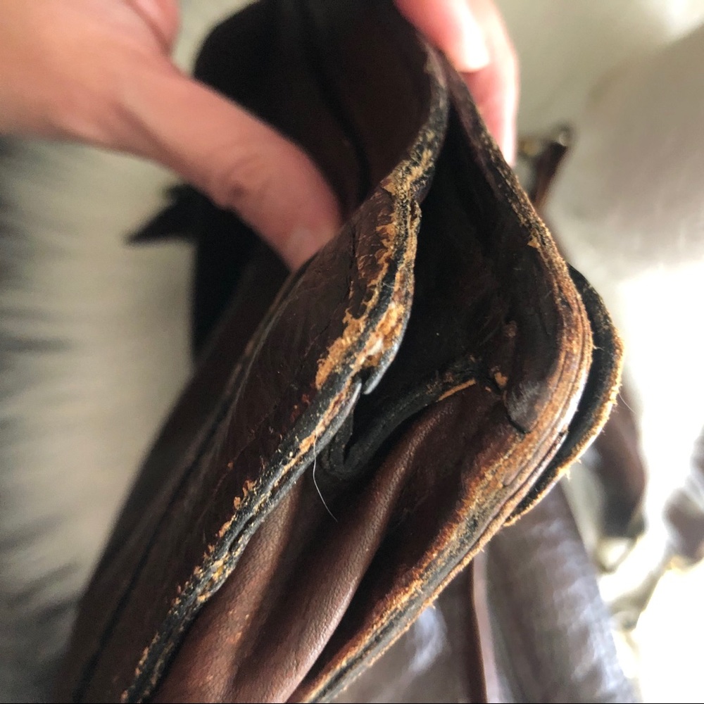 Vintage leather multiple pocket briefcases - Picture 5 of 7